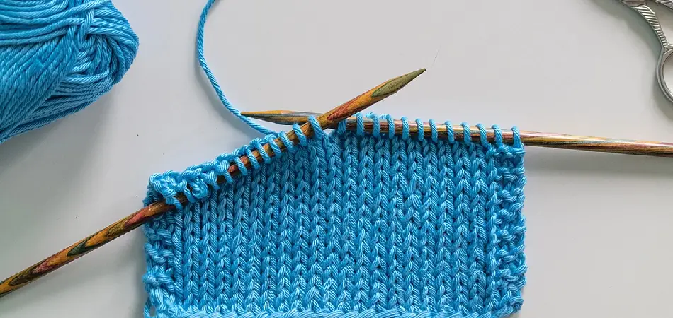 How to Count Knitting Rows Stockinette