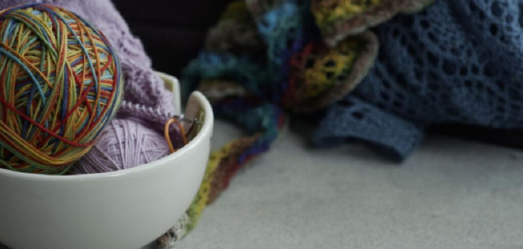 How to Crochet a Yarn Bowl