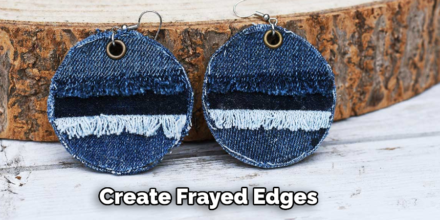 Create Frayed Edges