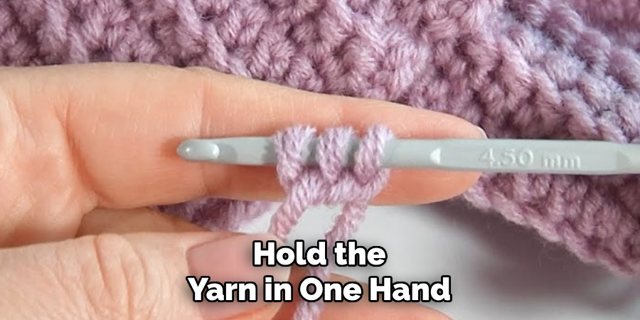 Hold the Yarn in One Hand