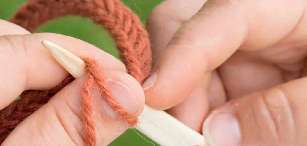 How to Crochet a Magic Ring