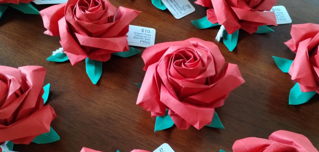 How to Make Paper Roses