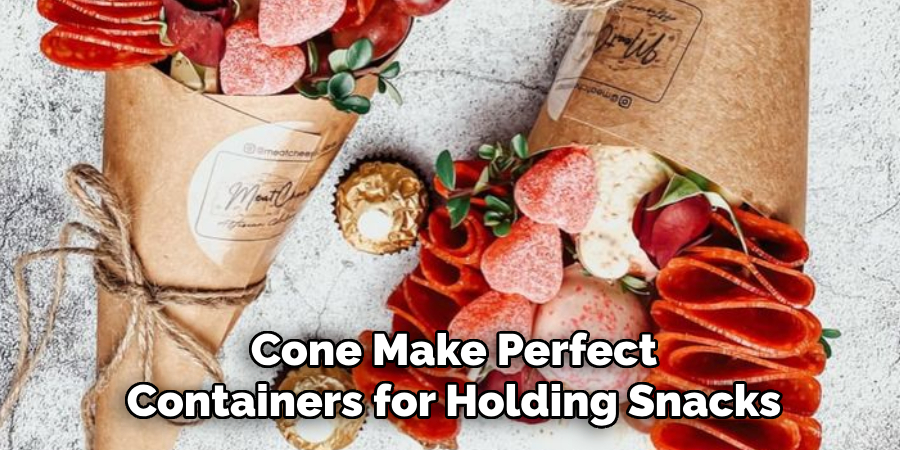 Cone Make Perfect
Containers for Holding Snacks