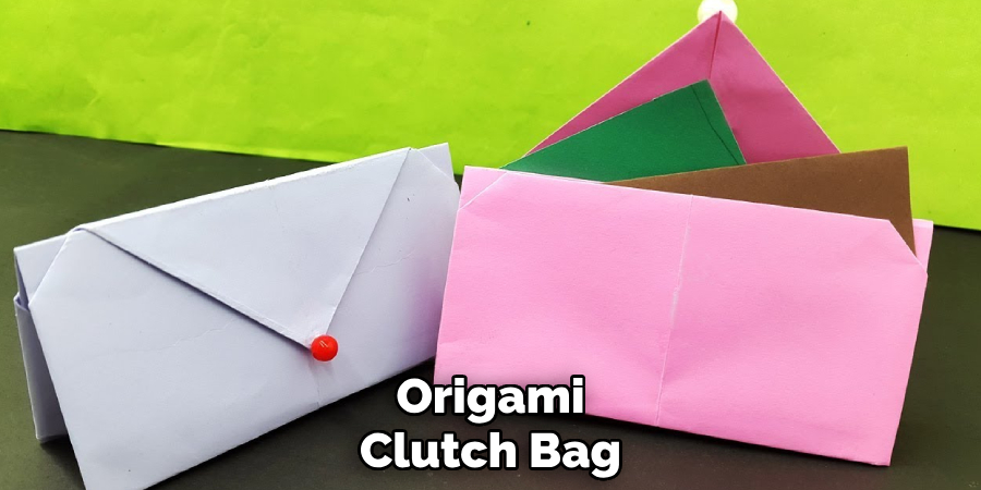 Origami
Clutch Bag