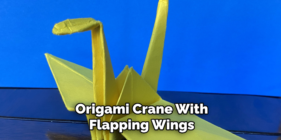 Origami Crane With
Flapping Wings