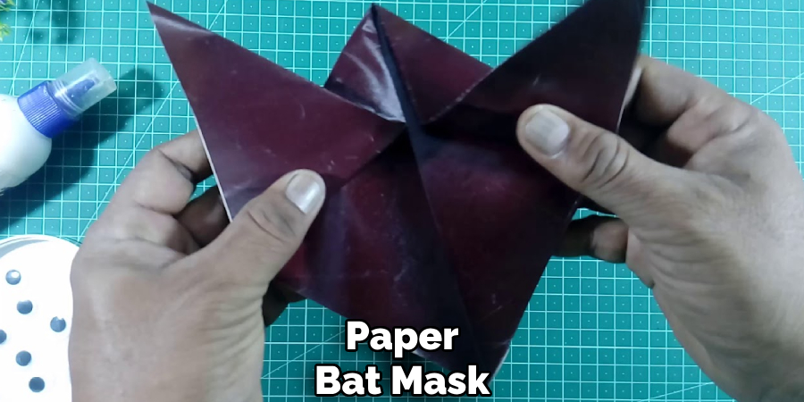 Paper
Bat Mask