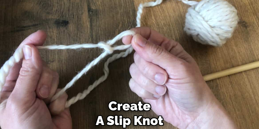 Create
A Slip Knot