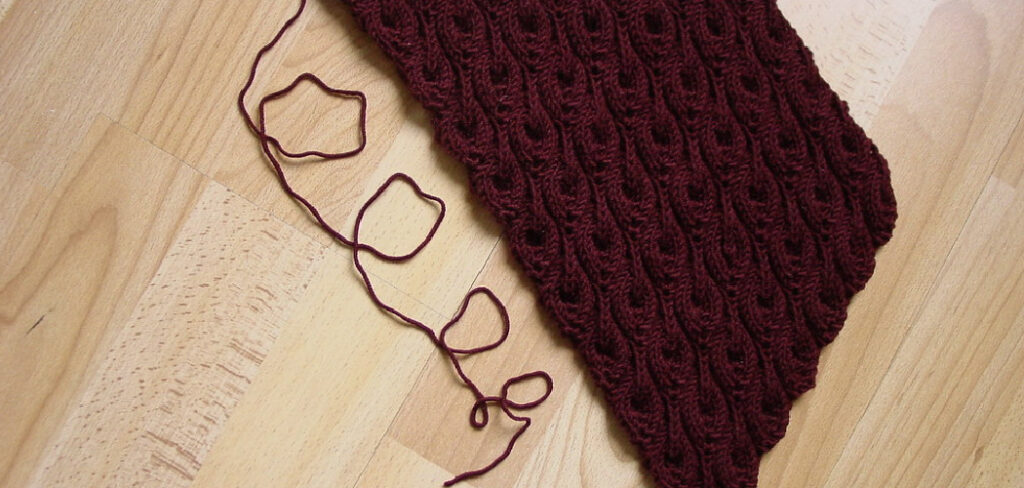 How to Crochet Triangle Scarf