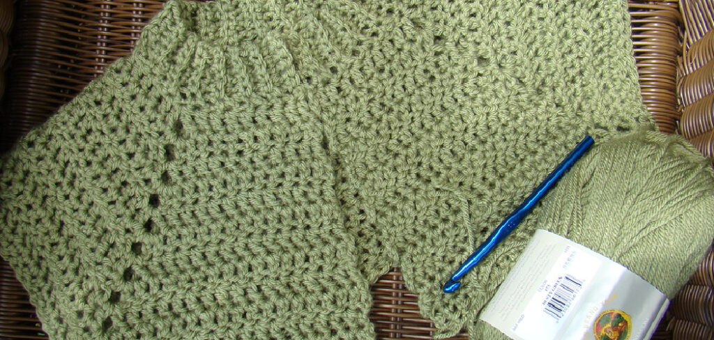 How to Crochet a Baby Shawl