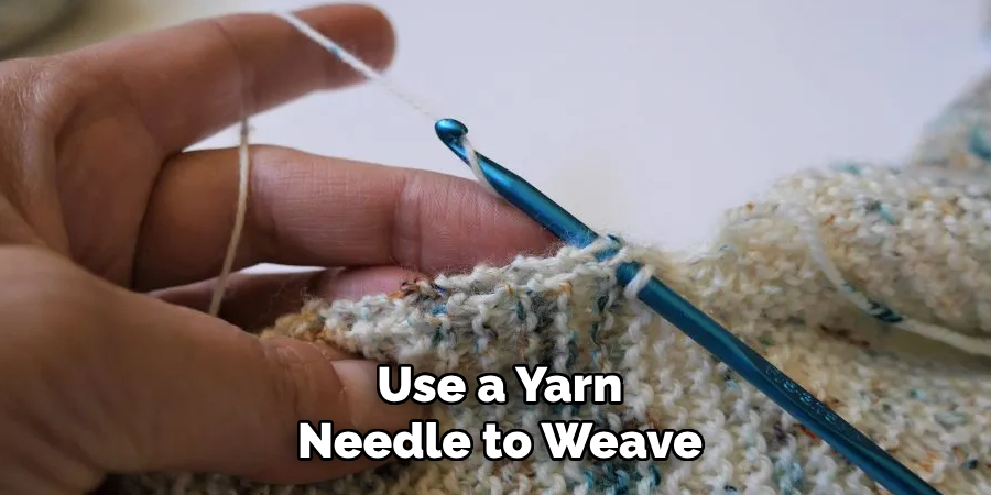 Use a Yarn Needle to Weave