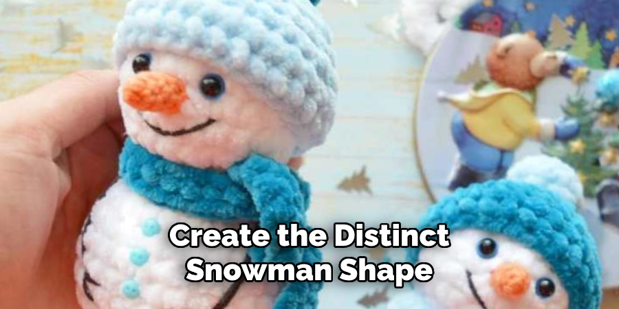 Create the Distinct Snowman Shape