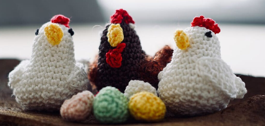 How to Crochet a Hen