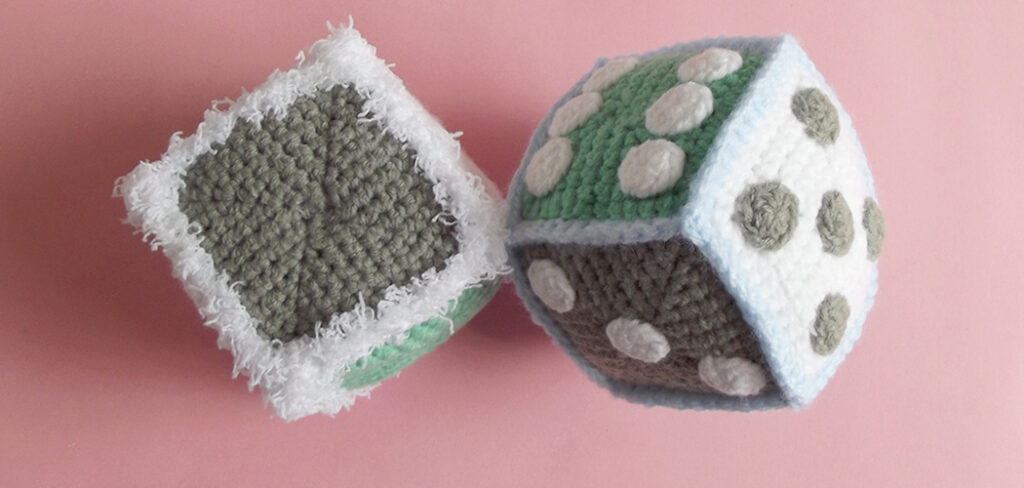 How to Crochet a Small Cube