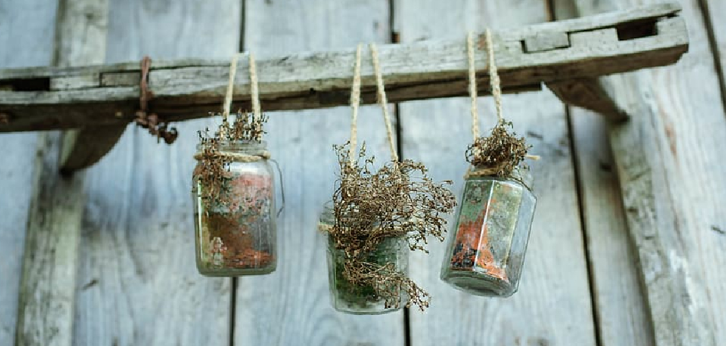How to Hang a Glass Bottle