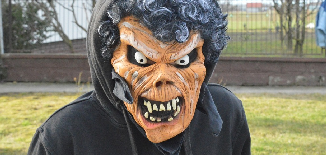How to Make Masks for Halloween